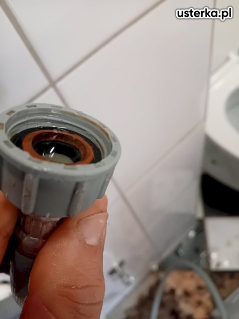 Wycieki ukryte w ścianie i podłodze — Chorzów, zdjęcie 2 z wizyty