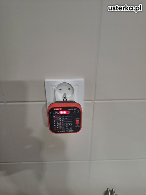 Drobne usterki elektryczne — Warszawa, zdjęcie z wizyty