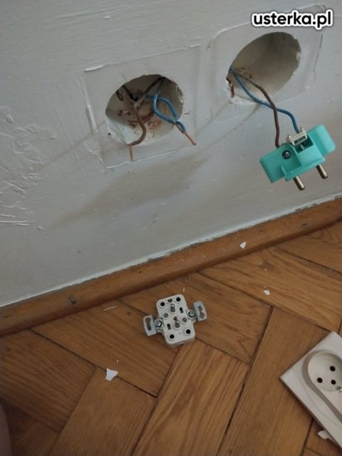 Drobne usterki elektryczne — Warszawa, zdjęcie z wizyty