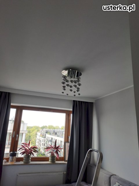 Serwis i montaż lamp, gniazdek i innych punktów — Warszawa, zdjęcie z wizyty
