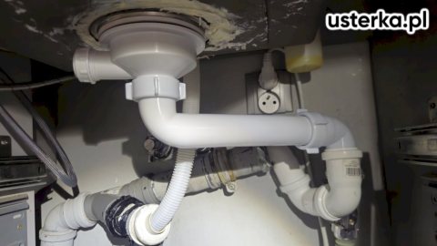 Wycieki pod zlewem i umywalką — Łódź, zdjęcie z wizyty