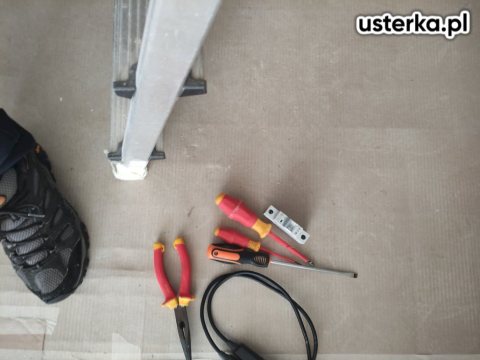 Drobne usterki elektryczne — Warszawa, zdjęcie 3 z wizyty