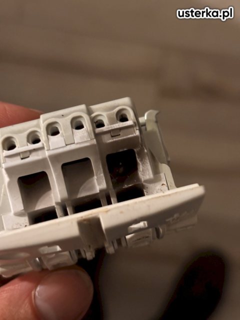 Drobne usterki elektryczne — Warszawa, zdjęcie z wizyty