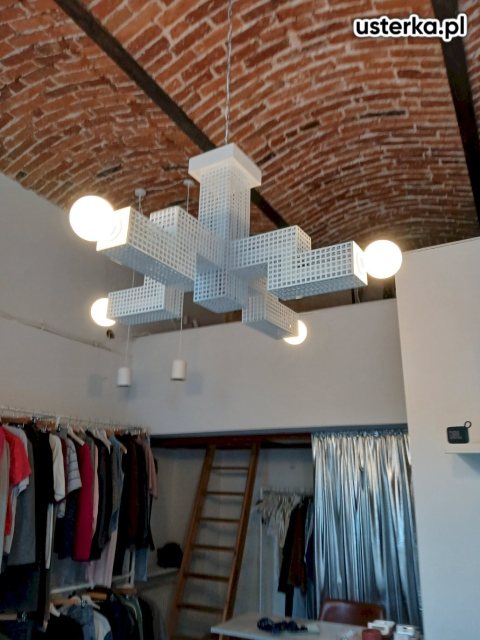 Serwis i montaż lamp, gniazdek i innych punktów — Kraków, zdjęcie z wizyty