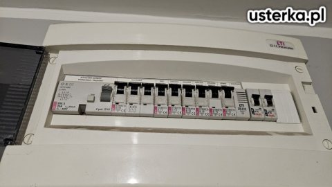 Drobne usterki elektryczne — Wrocław, zdjęcie 2 z wizyty