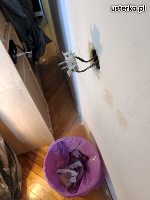 Serwis i montaż lamp, gniazdek i innych punktów — Gdańsk, zdjęcie z wizyty