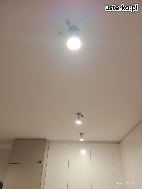 Serwis i montaż lamp, gniazdek i innych punktów — Warszawa, zdjęcie z wizyty