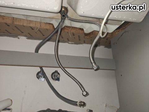 Wycieki pod zlewem i umywalką — Warszawa, zdjęcie z wizyty