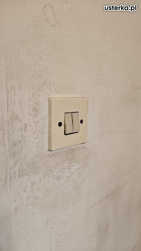 Serwis i montaż lamp, gniazdek i innych punktów — Wrocław, zdjęcie z wizyty