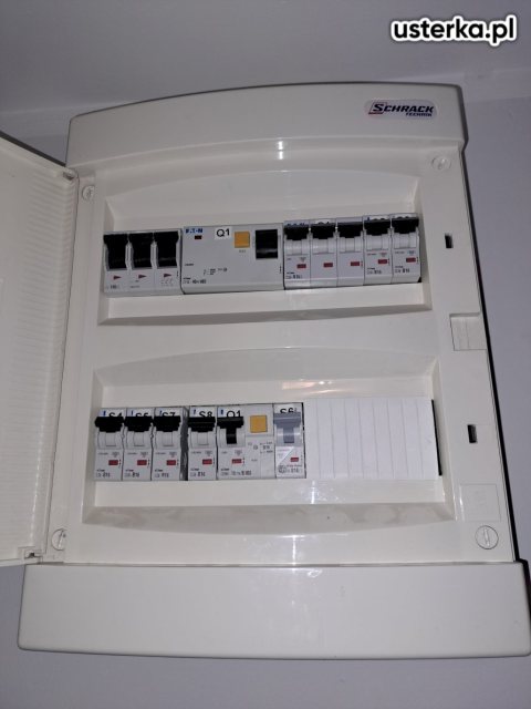 Drobne usterki elektryczne — Warszawa, zdjęcie z wizyty