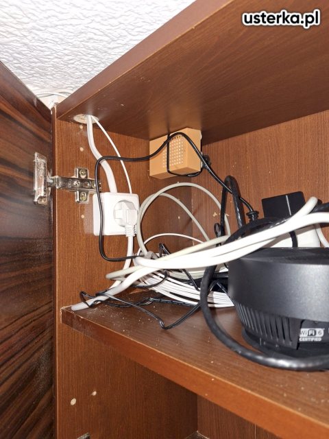 Serwis i montaż lamp, gniazdek i innych punktów — Marki, zdjęcie z wizyty