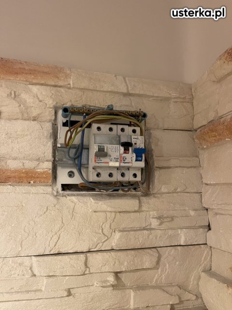 Drobne usterki elektryczne — Warszawa, zdjęcie 2 z wizyty