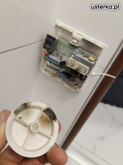 Drobne usterki elektryczne — Warszawa, zdjęcie z wizyty