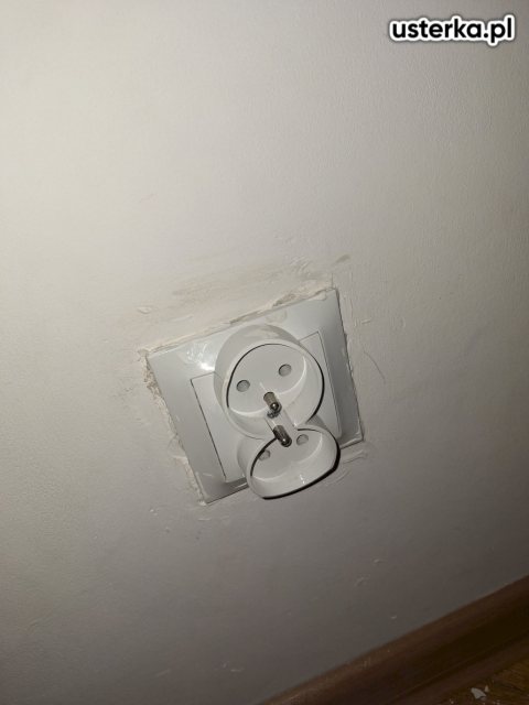 Serwis i montaż lamp, gniazdek i innych punktów — Warszawa, zdjęcie z wizyty